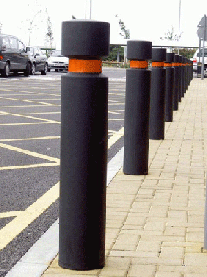 EB100 Bollard