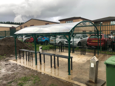 Large Capacity Smoking Shelter