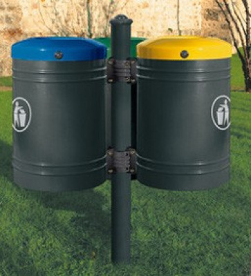 Outdoor recycling bin (3 bins)