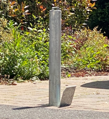 The Heavy Duty Retractable Bollard (Telescopic)